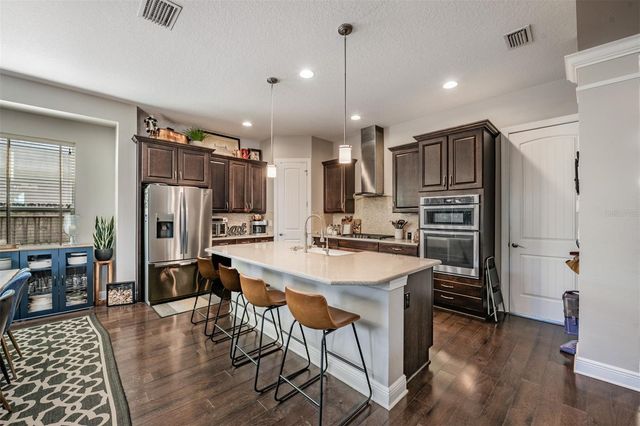 3007 W PALMIRA AVENUE, Tampa, FL 33629