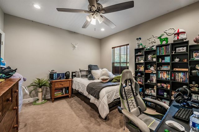 3007 W PALMIRA AVENUE, Tampa, FL 33629