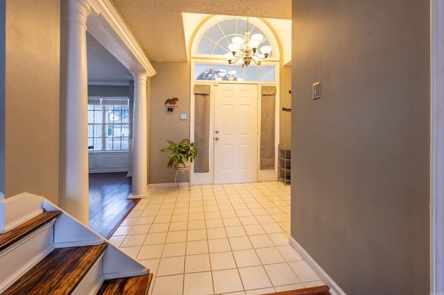 106 Foxrun Cove, Jacksonville, AR 72076