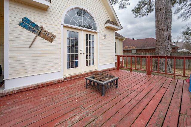 106 Foxrun Cove, Jacksonville, AR 72076