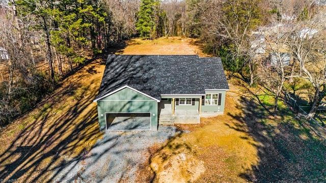 125 Albertson Road, Thomasville, NC 27360