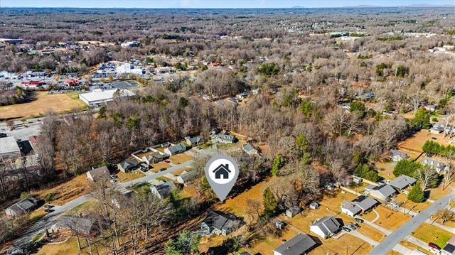 125 Albertson Road, Thomasville, NC 27360