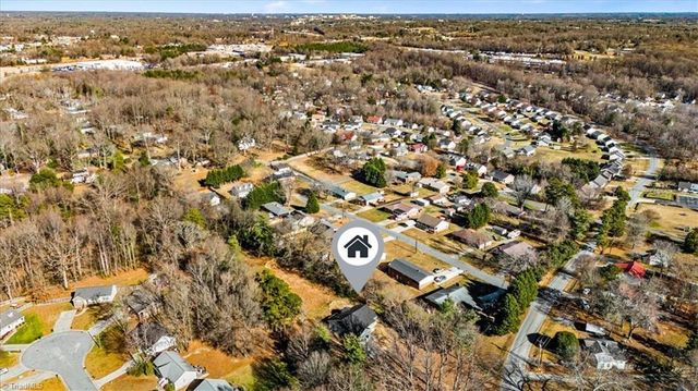 125 Albertson Road, Thomasville, NC 27360