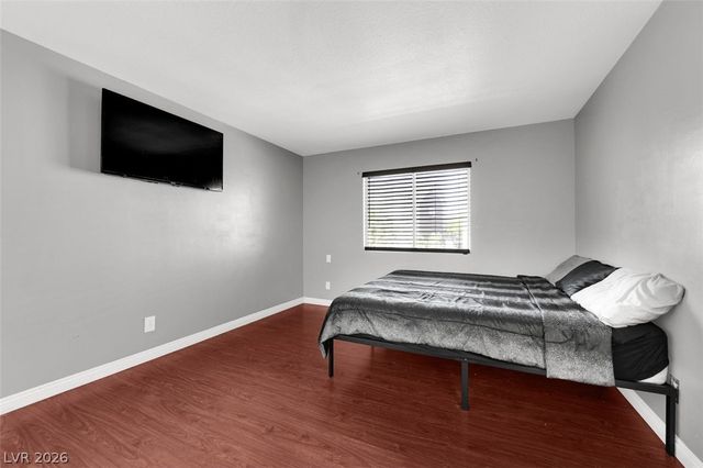 1421 Bellglen Drive, Las Vegas, NV 89128