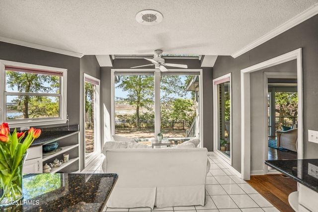 23 Tuscarora Avenue, Beaufort, SC 29907