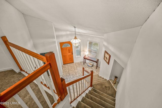 23 Tuscarora Avenue, Beaufort, SC 29907