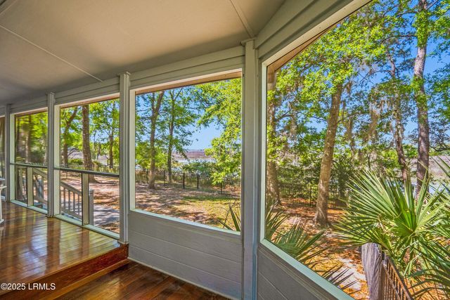 23 Tuscarora Avenue, Beaufort, SC 29907