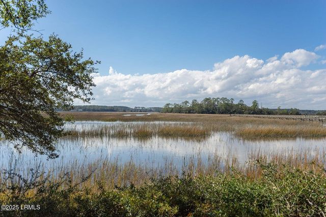23 Tuscarora Avenue, Beaufort, SC 29907