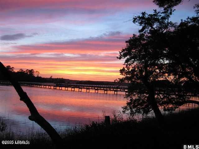 23 Tuscarora Avenue, Beaufort, SC 29907