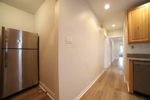 3733 N Christiana Avenue 1, Chicago, IL 60618