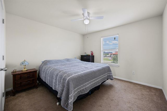 250 Twisted Oaks LN, Buda, TX 78610