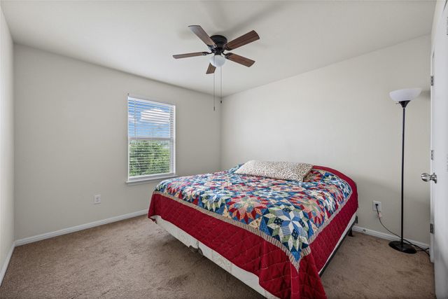 250 Twisted Oaks LN, Buda, TX 78610