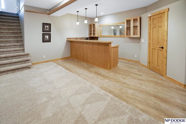 1709 Diane Street, Papillion, NE 68046