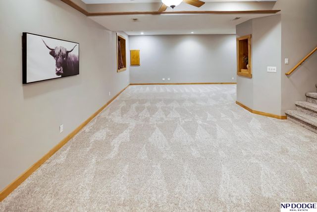 1709 Diane Street, Papillion, NE 68046