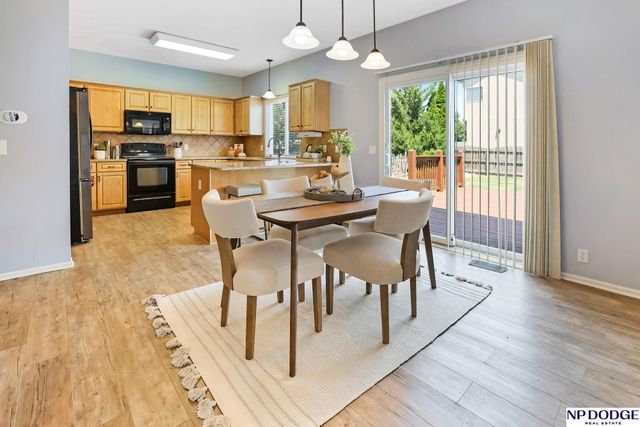1709 Diane Street, Papillion, NE 68046