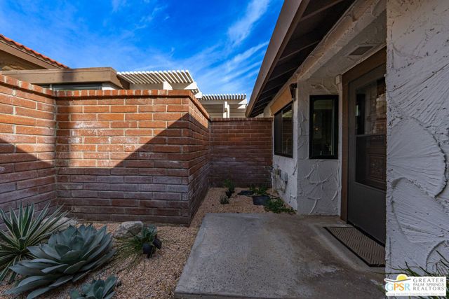 4545 E Seven Lakes Drive C, Palm Springs, CA 92264