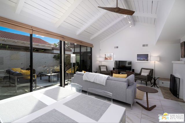 4545 E Seven Lakes Drive C, Palm Springs, CA 92264
