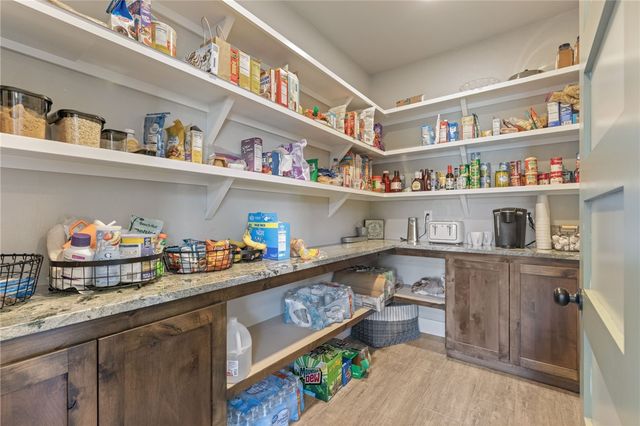 13917 HWY 82, Tahlequah, OK 74464