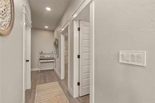 13917 HWY 82, Tahlequah, OK 74464