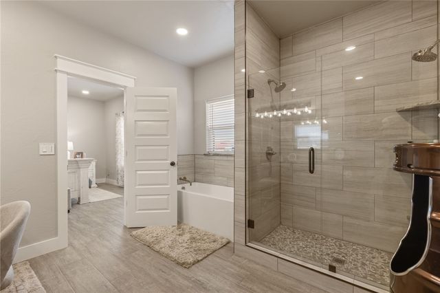 13917 HWY 82, Tahlequah, OK 74464