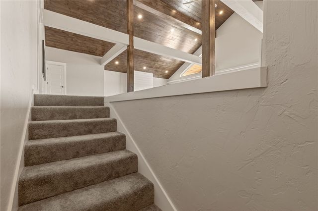 13917 HWY 82, Tahlequah, OK 74464