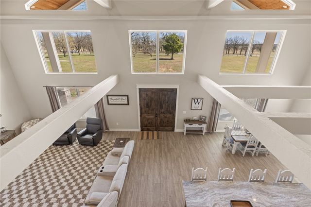 13917 HWY 82, Tahlequah, OK 74464