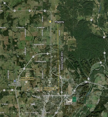 13917 HWY 82, Tahlequah, OK 74464