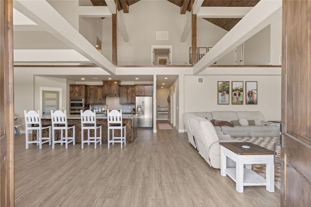 13917 HWY 82, Tahlequah, OK 74464