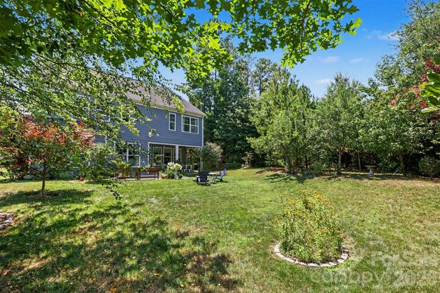 9014 Manor Oak Court, Charlotte, NC 28277