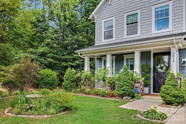 9014 Manor Oak Court, Charlotte, NC 28277