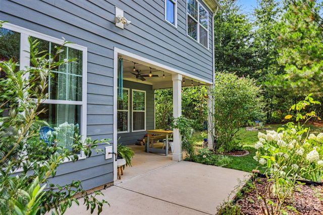 9014 Manor Oak Court, Charlotte, NC 28277