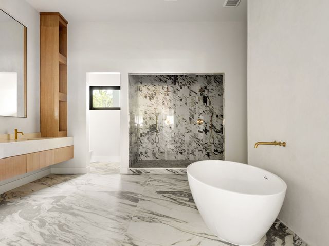 5525 Charlestown Drive, Dallas, TX 75230