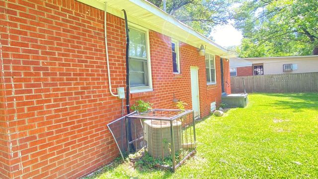 3447 SCENIC HWY, Memphis, TN 38128