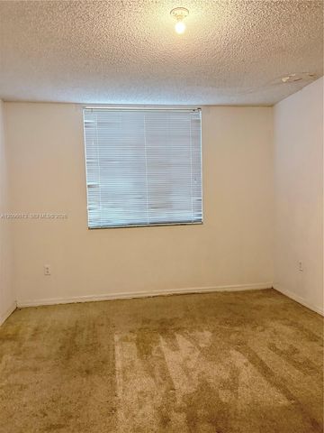 711 SW 111th Way 202, Pembroke Pines, FL 33025