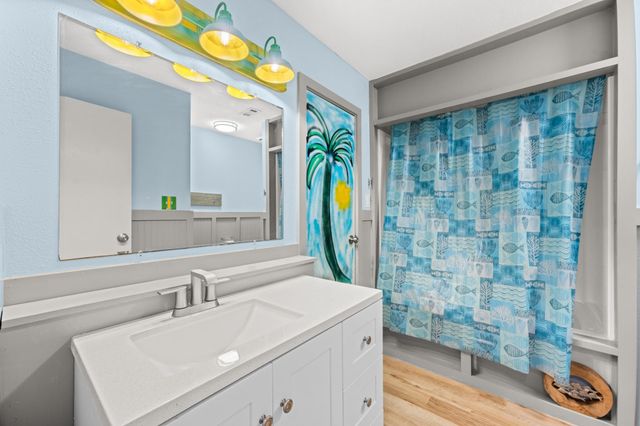 3506 Cove View Boulevard 102, Galveston, TX 77554