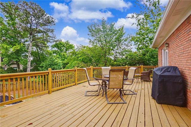 6265 Buckingham Circle, Cumming, GA 30040
