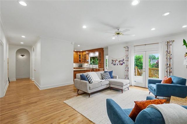 6265 Buckingham Circle, Cumming, GA 30040