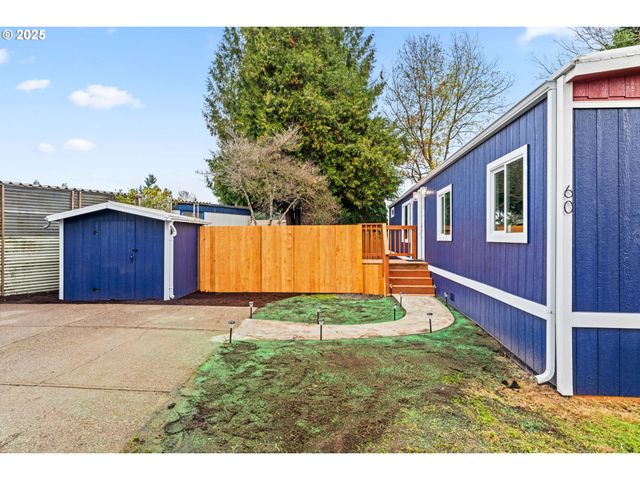 27645 SNYDER Rd, Junction City, OR 97448