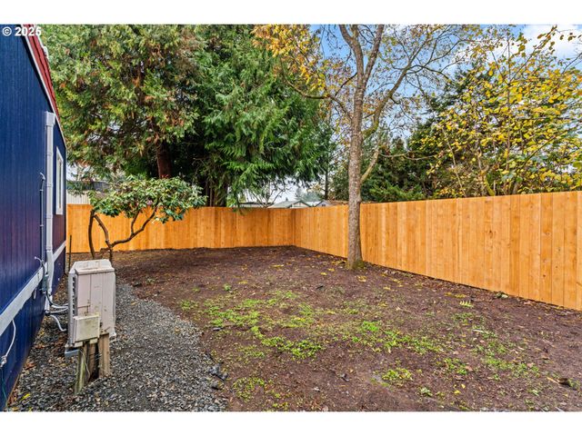 27645 SNYDER Rd, Junction City, OR 97448