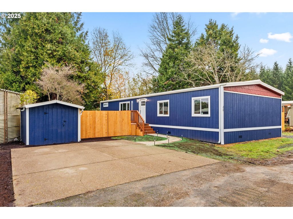 27645 SNYDER Rd, Junction City, OR 97448