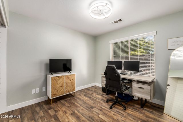 3221 E SAN REMO Avenue, Gilbert, AZ 85234