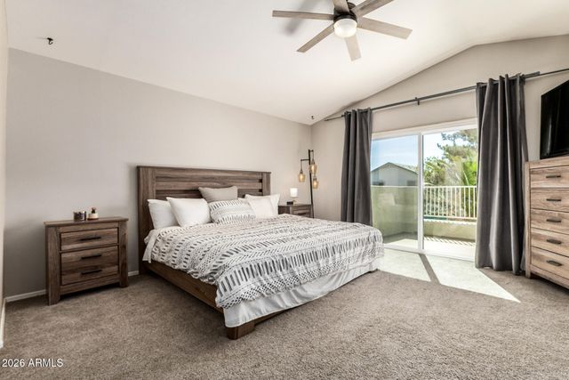 3221 E SAN REMO Avenue, Gilbert, AZ 85234