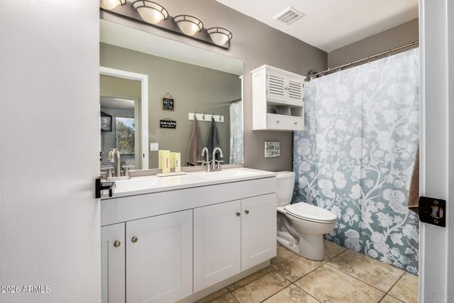 3221 E SAN REMO Avenue, Gilbert, AZ 85234