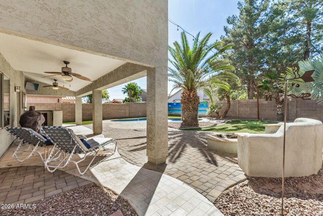 3221 E SAN REMO Avenue, Gilbert, AZ 85234