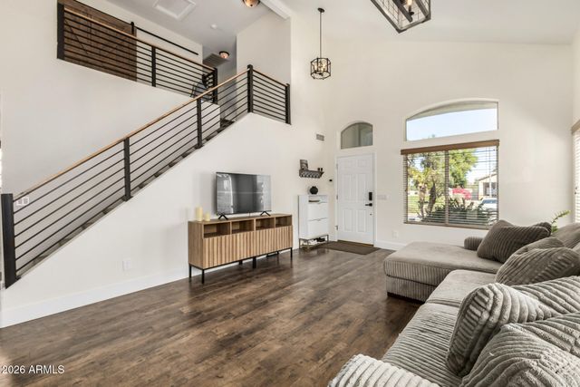 3221 E SAN REMO Avenue, Gilbert, AZ 85234