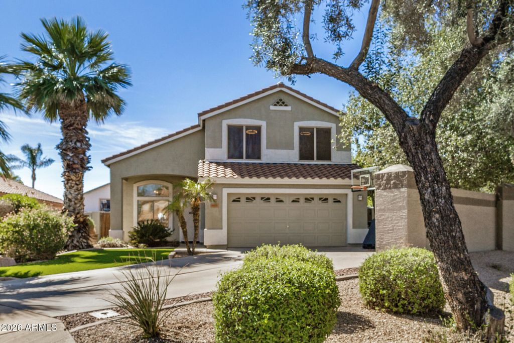 3221 E SAN REMO Avenue, Gilbert, AZ 85234