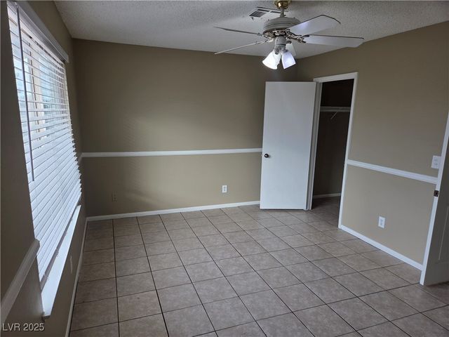 907 North Major Avenue, Henderson, NV 89015