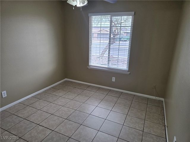 907 North Major Avenue, Henderson, NV 89015