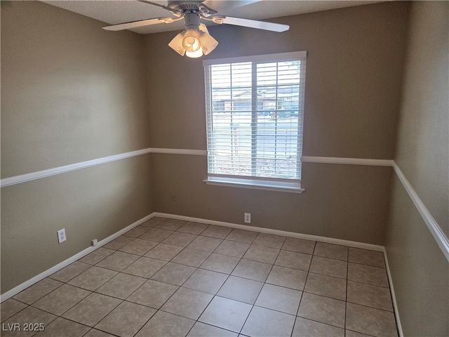 907 North Major Avenue, Henderson, NV 89015