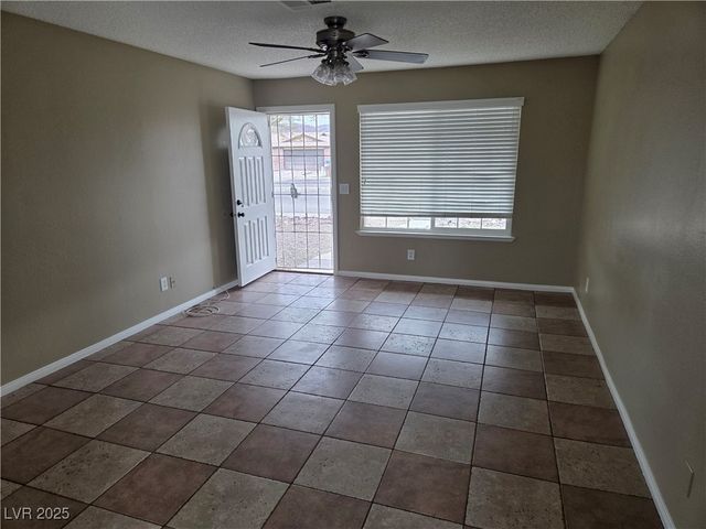 907 North Major Avenue, Henderson, NV 89015